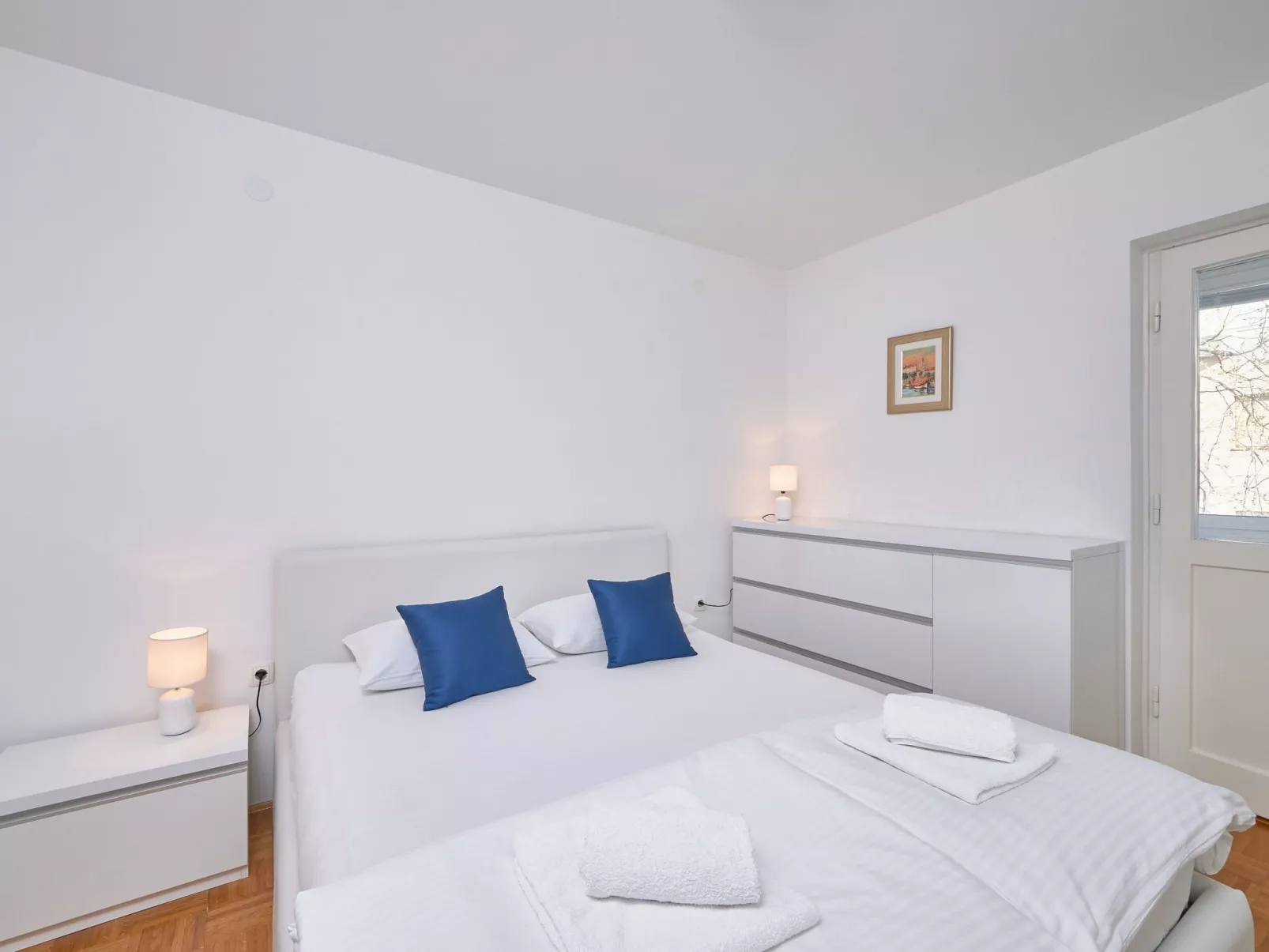 Andrea mit Stadtblick-Inside