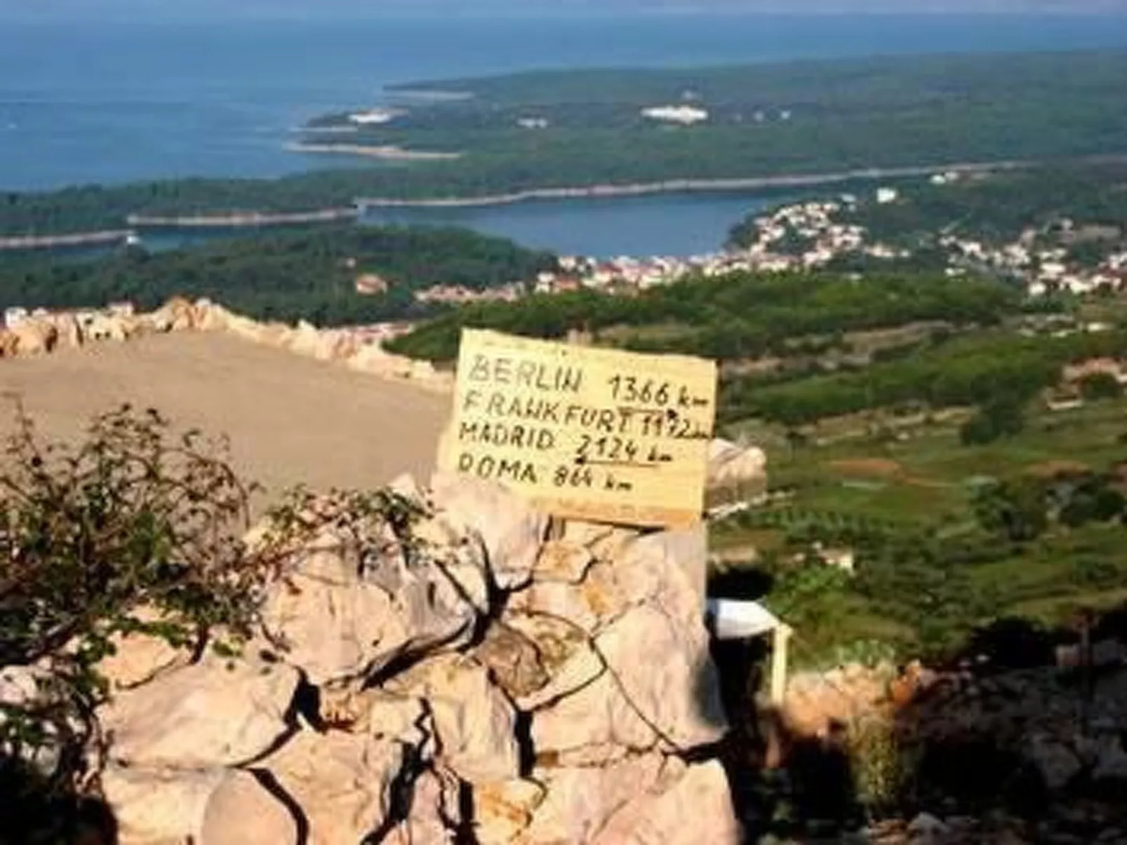 The Blue Line Ferienwohnung mit Balkon-Draußen