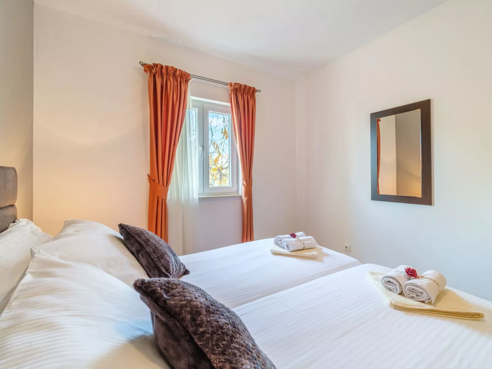 Für 5 Personen ca. 42 m&sup2; in Supetar, Adriaküste Kroatien (Kroatische Insel-Image-tags.info