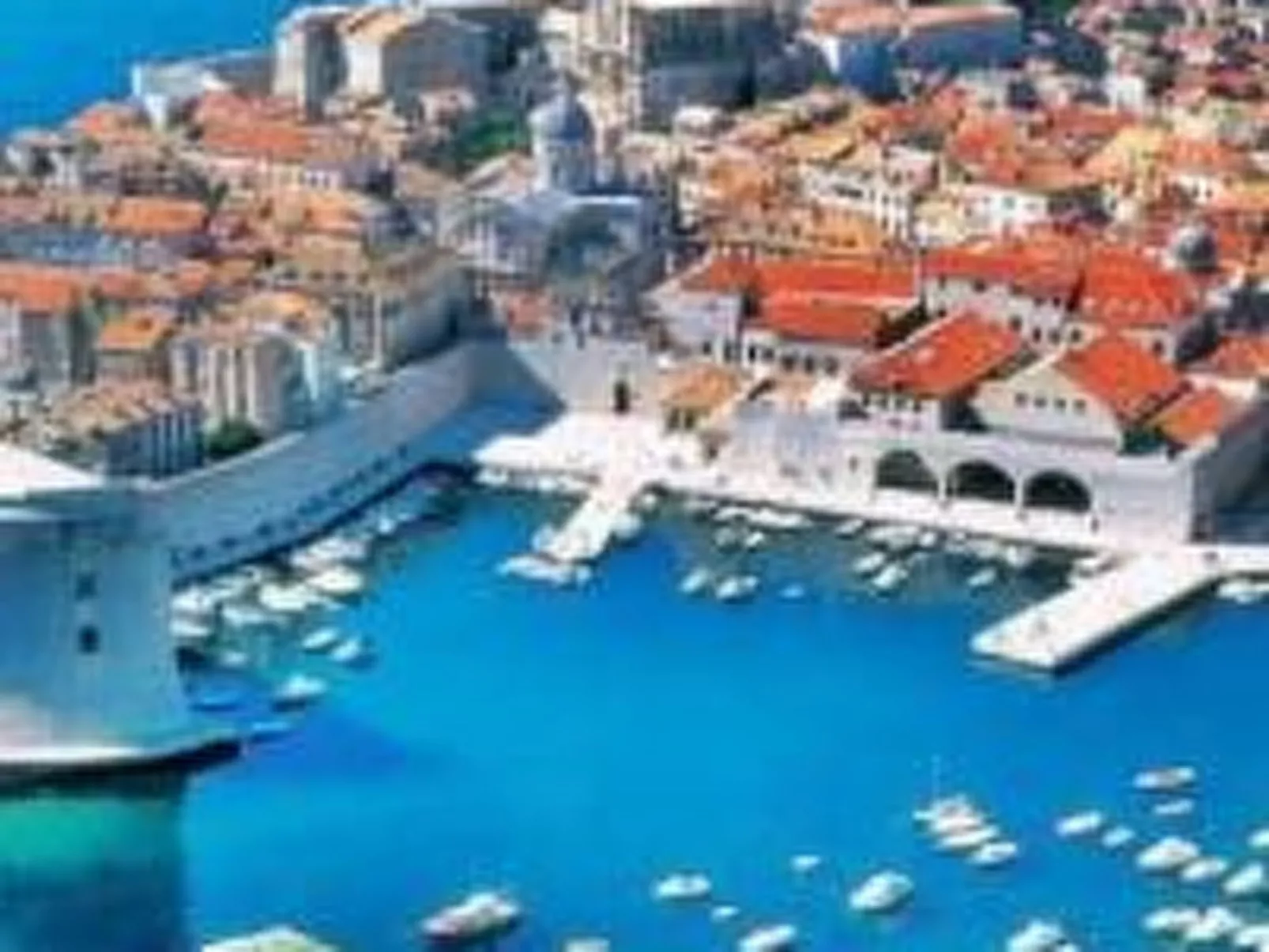 "Maya 1" mit Blick auf das Wasser-Dehors