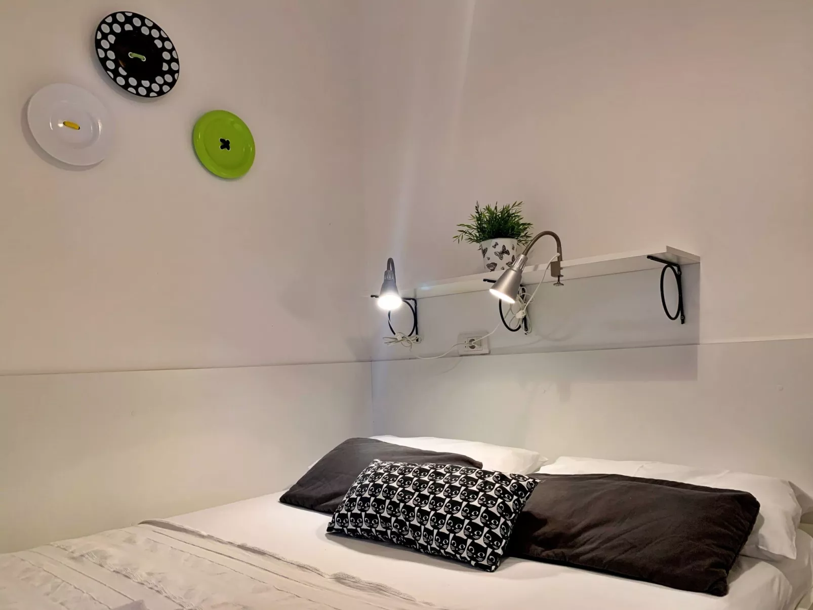 Studio Savic-Image-tags.info