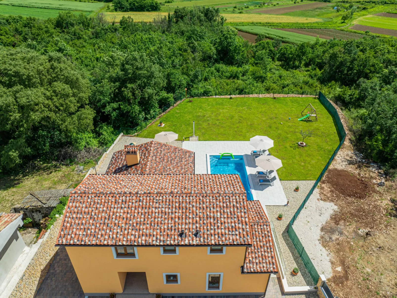 Luxuriöse Ferienvilla mit atemberaubender Aussicht-Outside