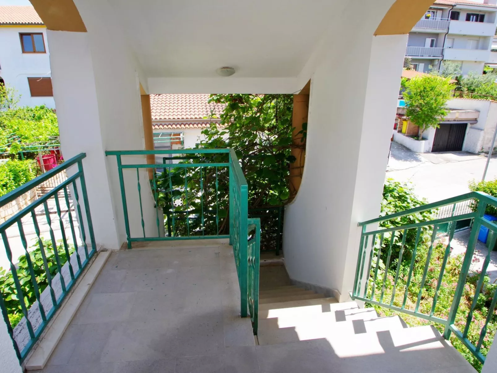 "Gortanova" mit privatem Balkon-Dehors