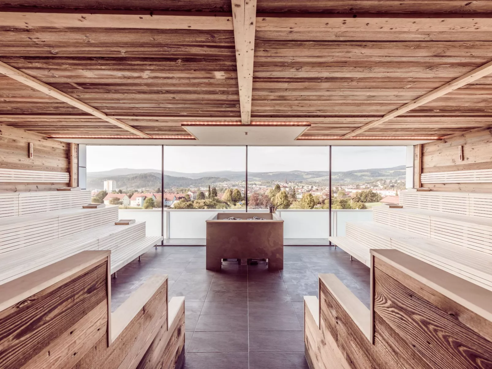 Landgut mit Terrasse-Outside