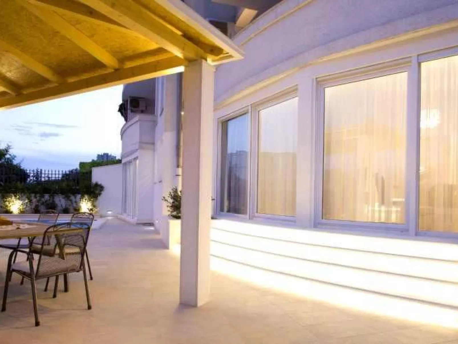 Luxuriöse Wohnung in Split-Outside