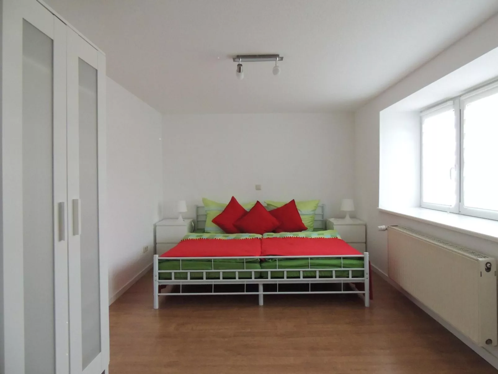 In Ueckermünde mit Garten-Drinnen