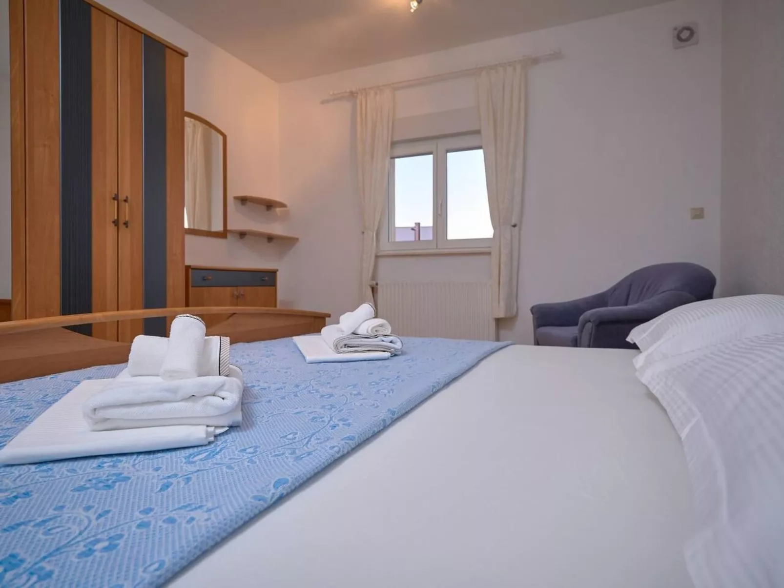 M&M Ferienhaus mit Pool-Drinnen