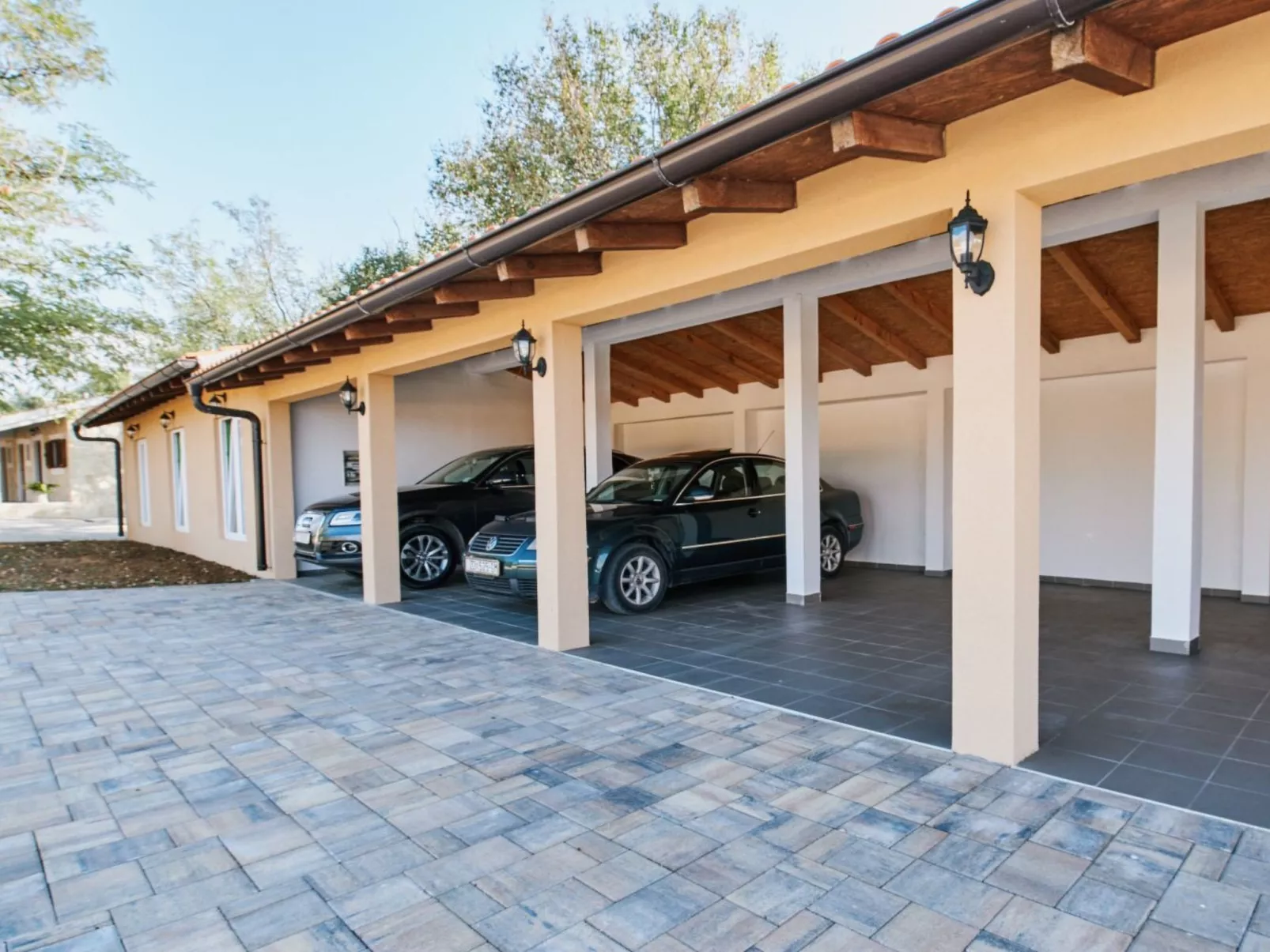 Wunderschöne Villa mit privatem Fitnessstudio und Pool - TA Leut-Draußen