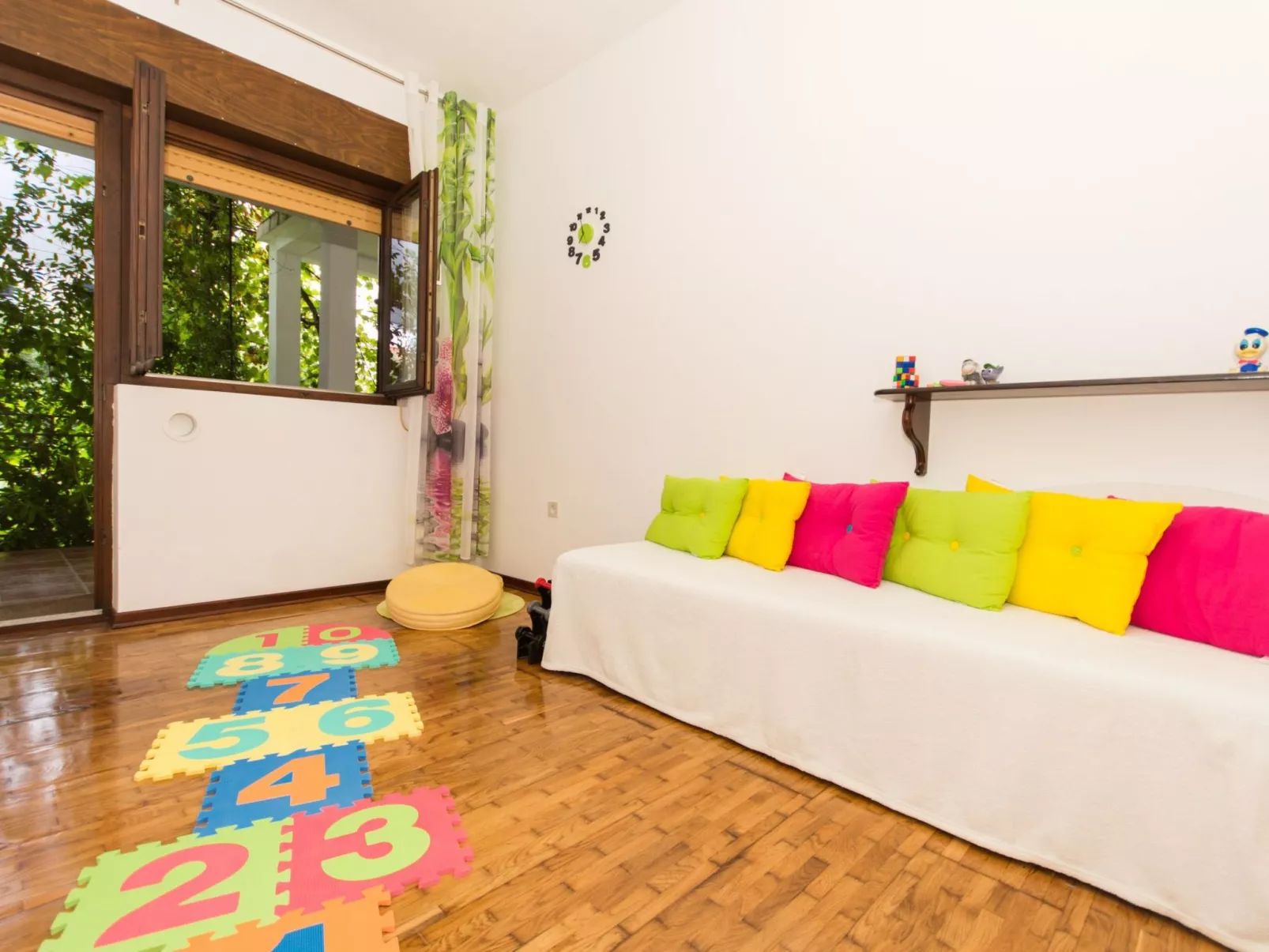 Wohnung "Lorenzo" mit Terrasse-Dedans