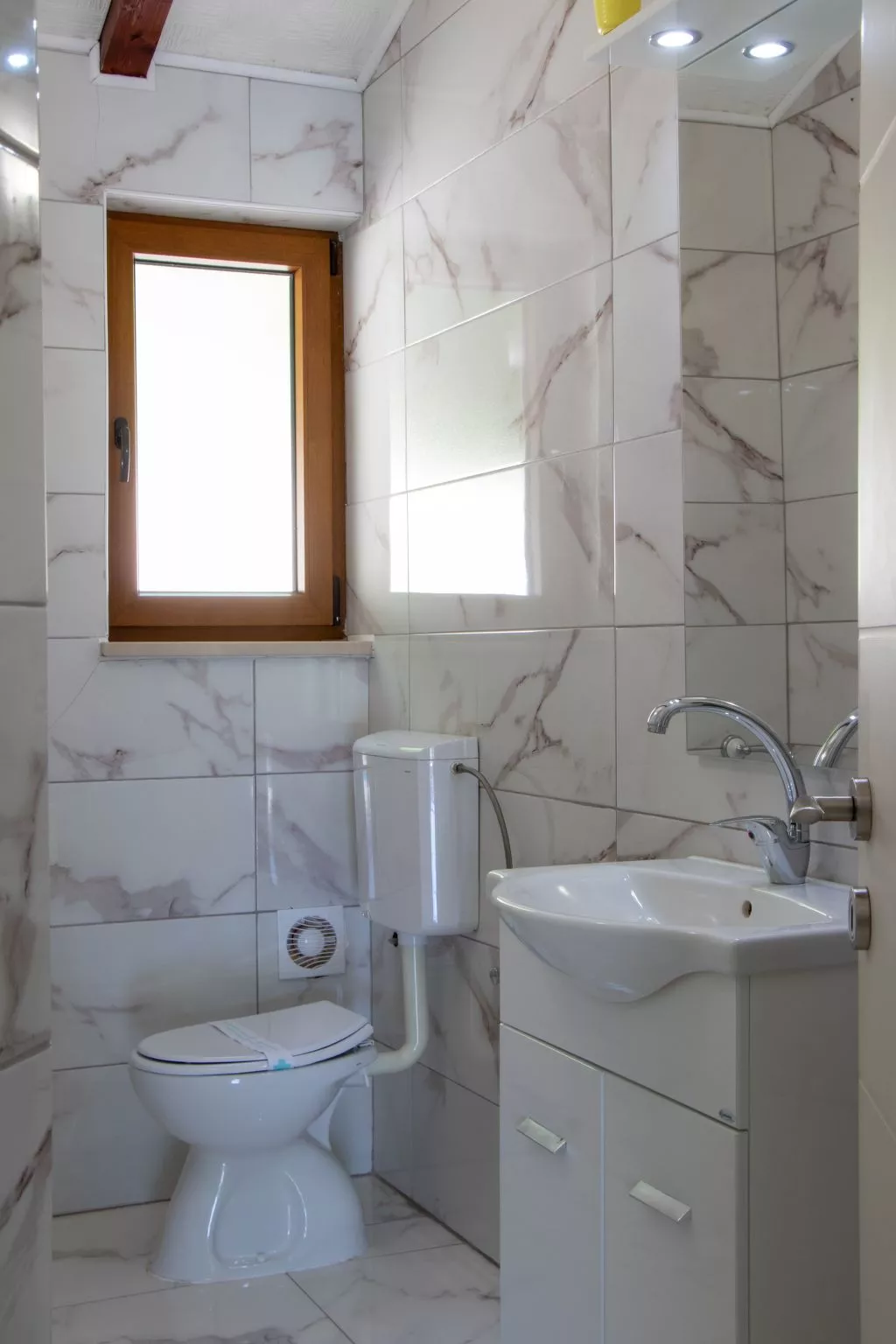 "Hidden Treasure"-Image-tags.info