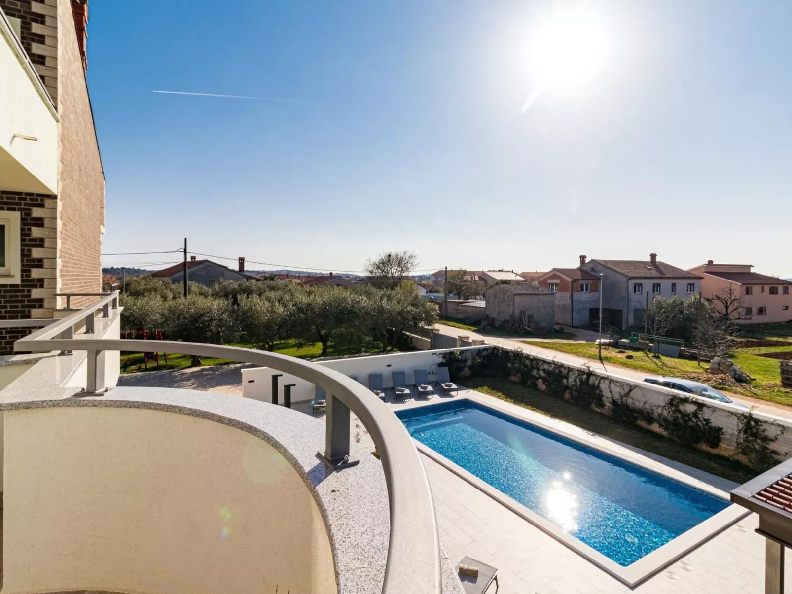 Ferienvilla "Villa Berg" mit privatem Pool-Image-tags.info