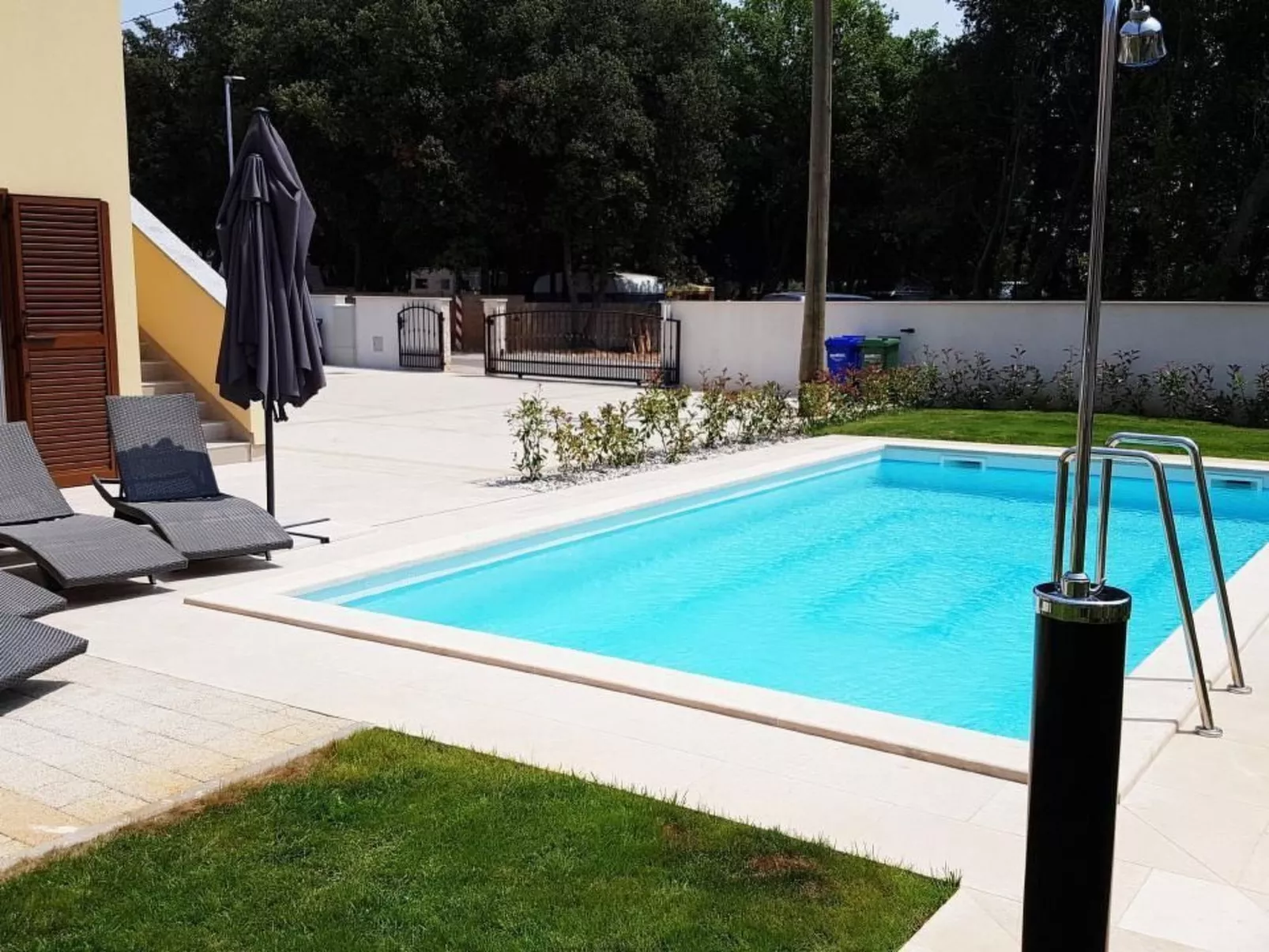 In Banjole mit Privatem Pool-Outside