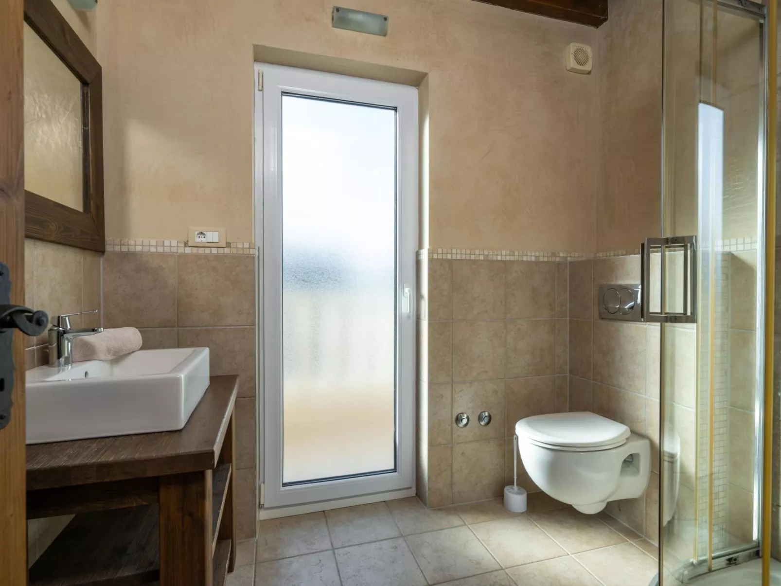 Villa Castagna in Premantura mit Pool und Sauna-Dedans