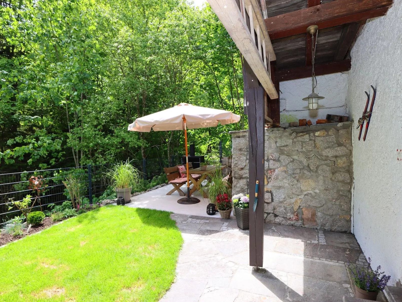 Schwarzwaldhaus St. Blasien, direkt am Bach-Outside