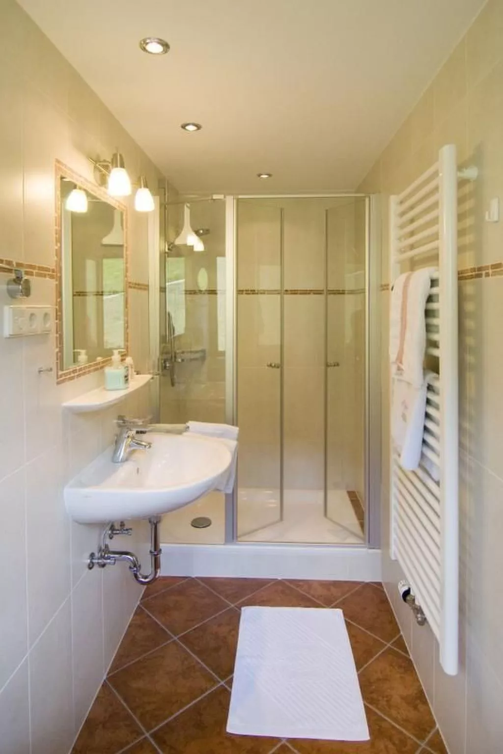 Haus Christl-Drinnen