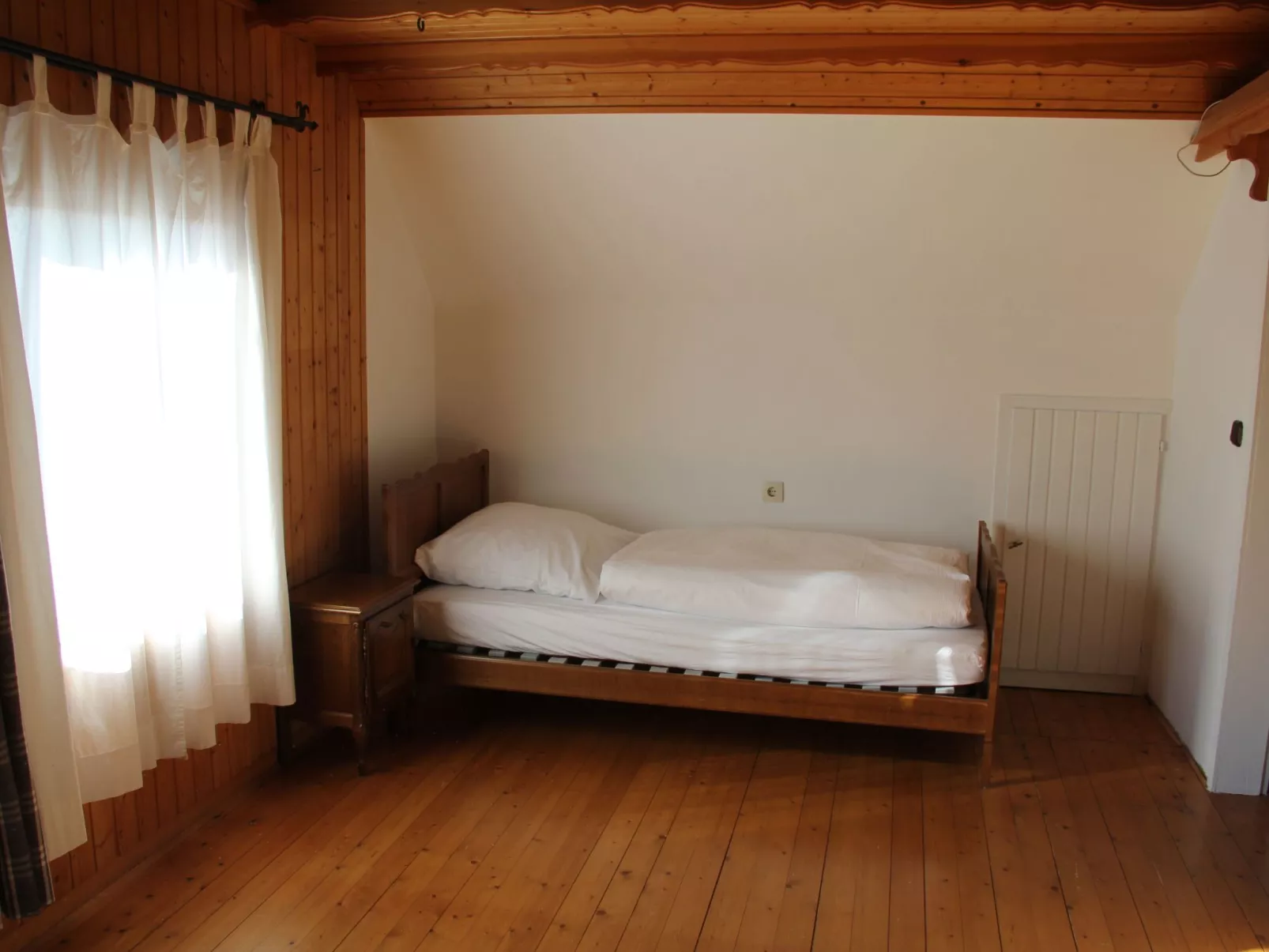 Fachwerkhaus mit Garten, Grill und Terrasse-Inside