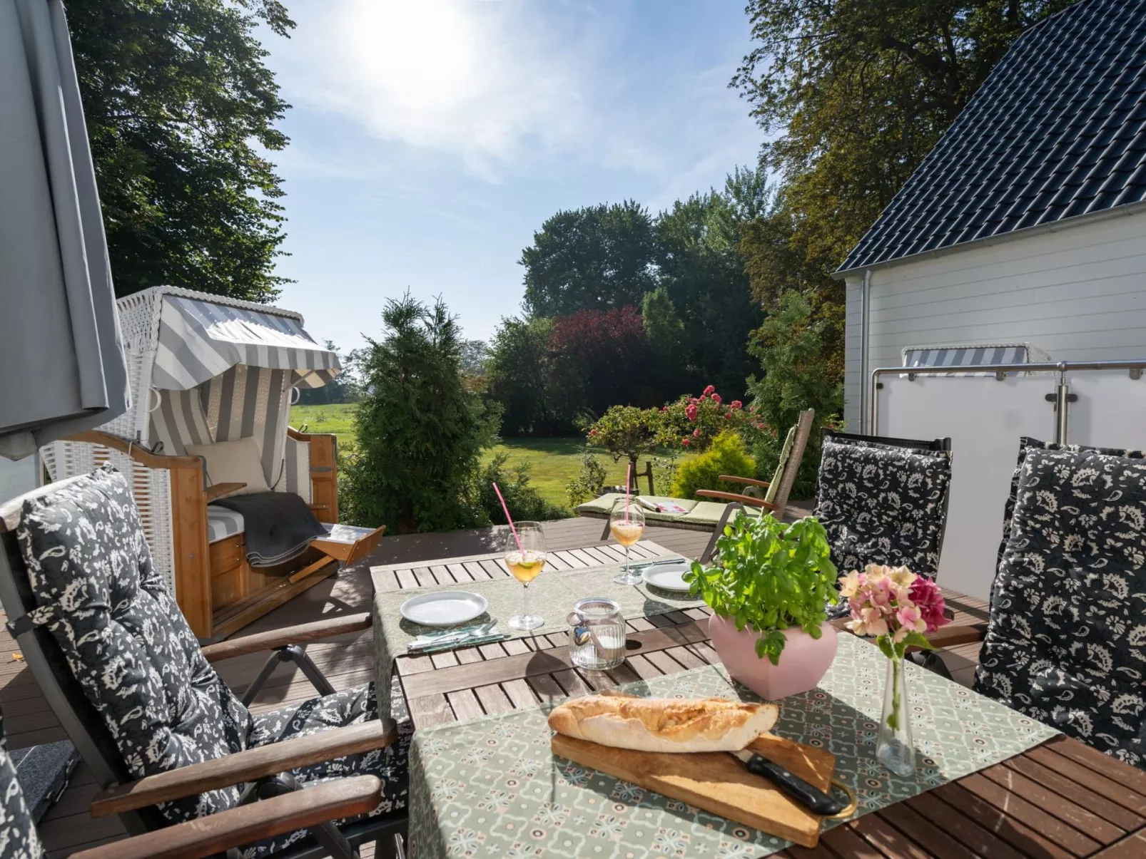 Herrenzimmer-Draußen