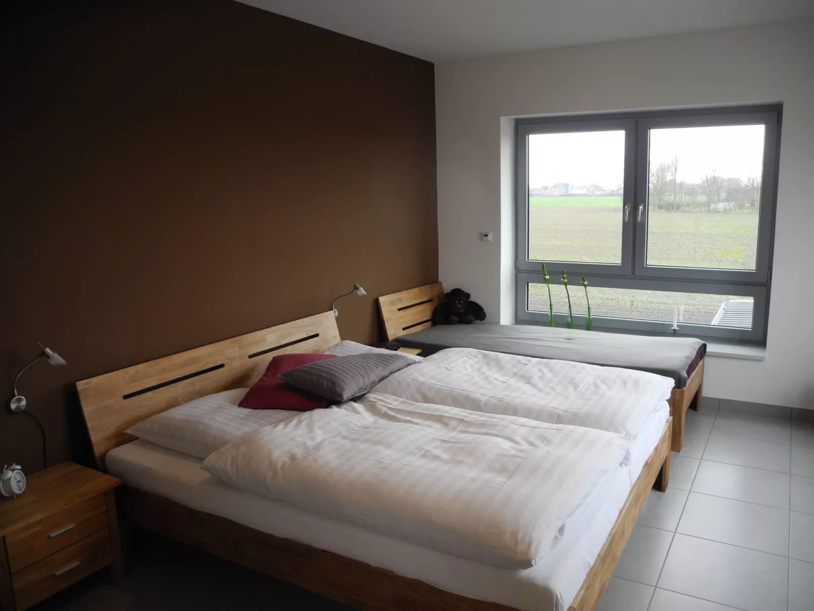 Geräumiges Ferienhaus mit Garten und Weitblick-Dedans