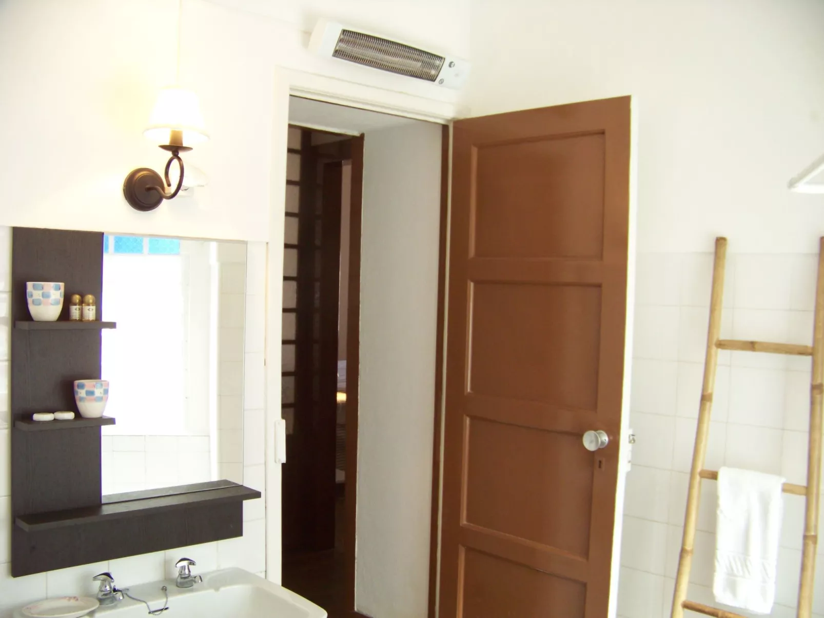 Schöne Wohnung in Azenhas Mar mit privatem Balkon-Drinnen