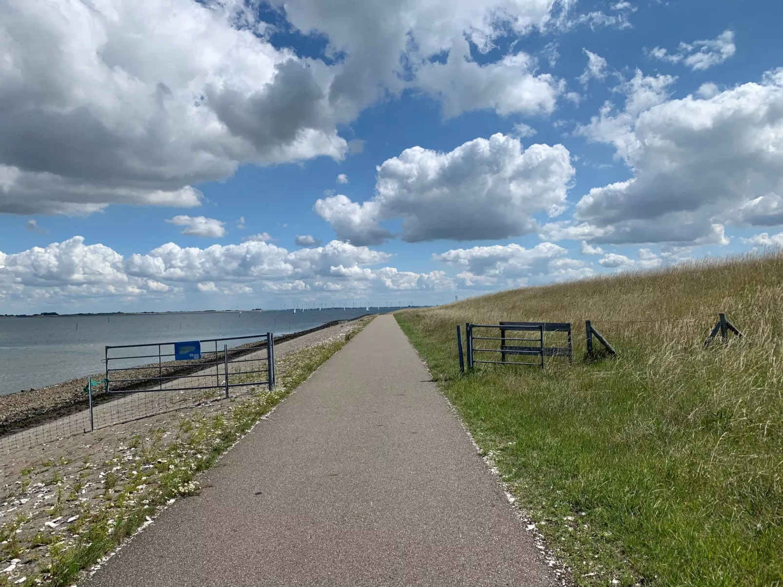 "Cottage" mit Wallbox-Outside