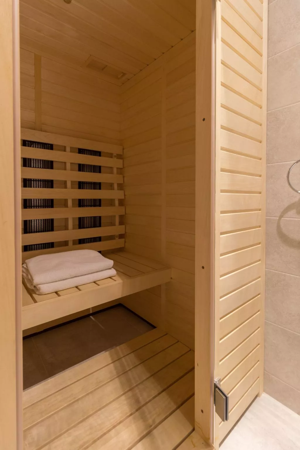 Villa Ema - beheizter Salzwasserpool, Fitnessraum und Sauna-Image-tags.info