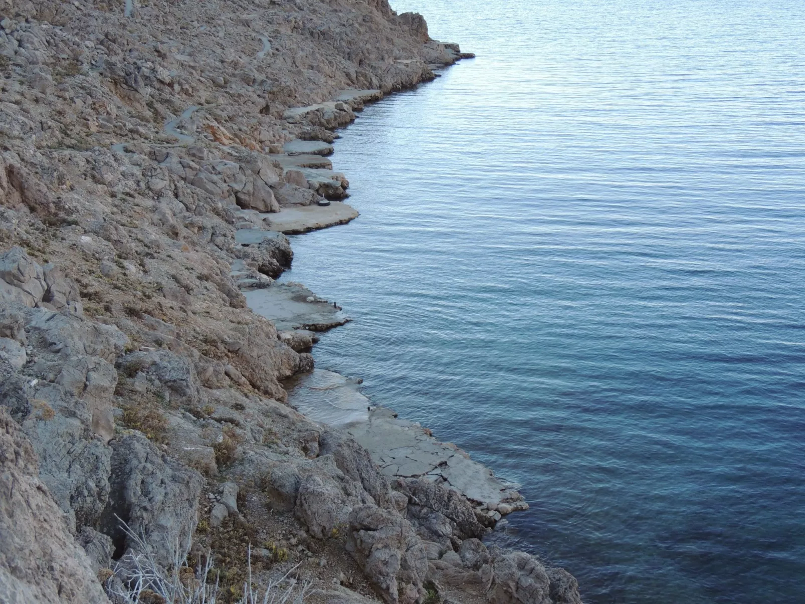 Mit zwei Terrassen für sechs Personen-Dehors