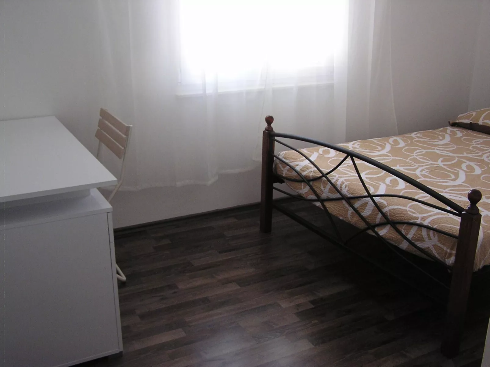 Zwei-Zimmer-Wohnung Radosav-Drinnen