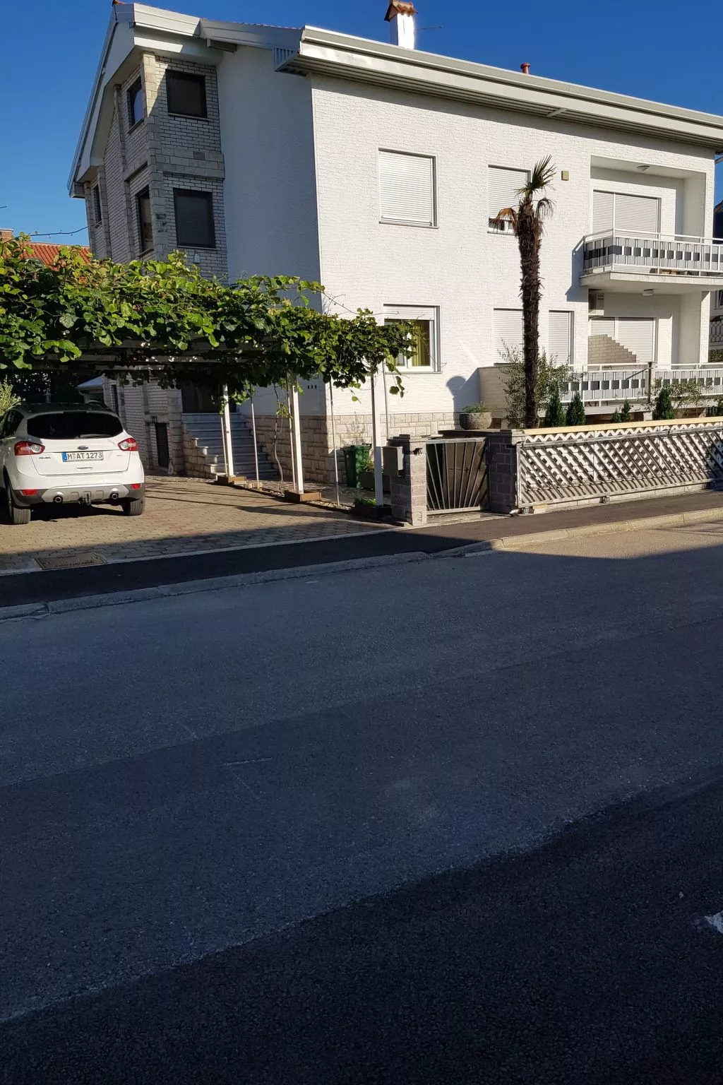 Gemütliches Appartement in Umag mit Garten-Outside