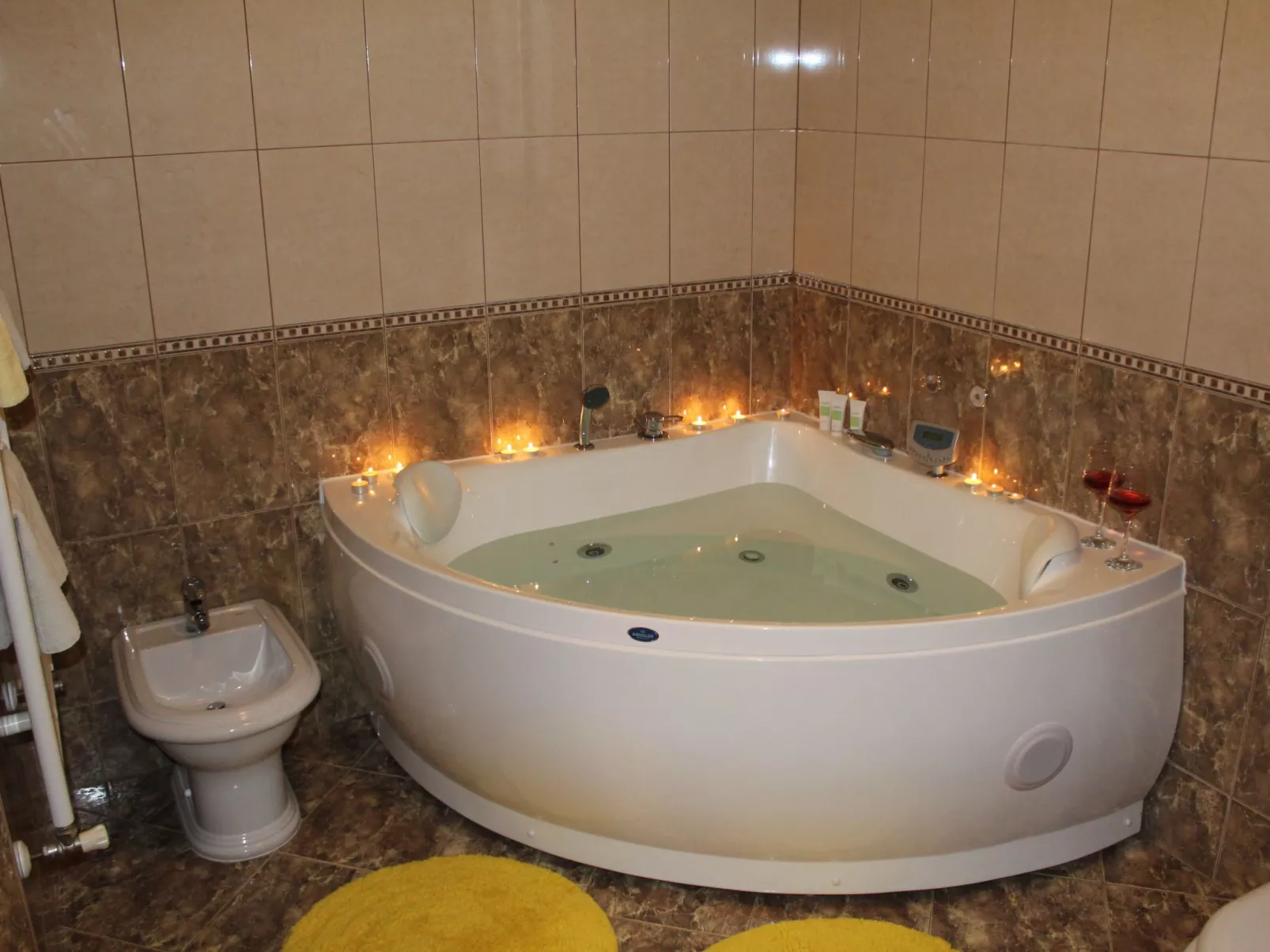 Gemütliches Ferienhaus mit Terrasse und Meerblick-Dedans