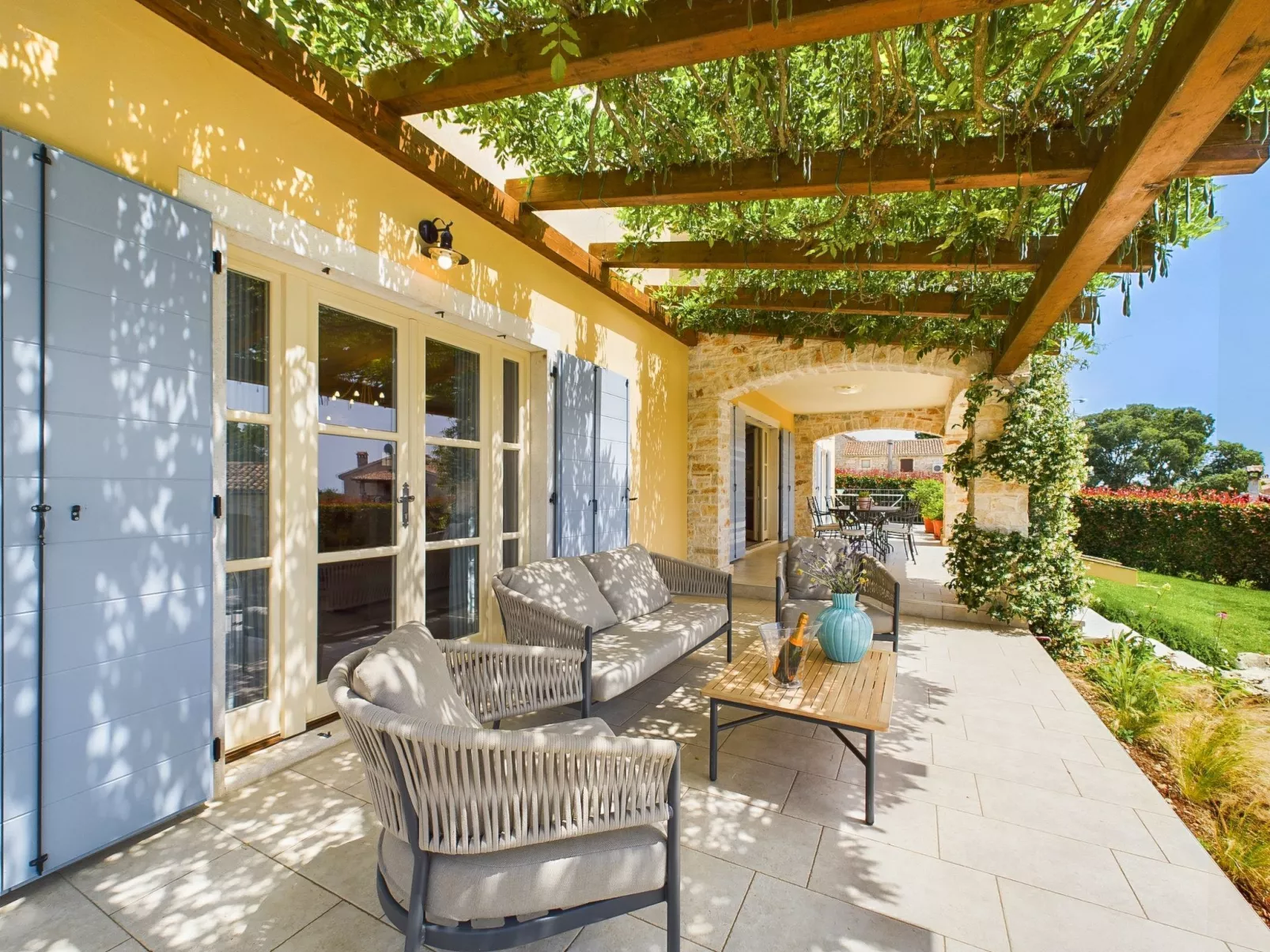 Luxusvilla "Azzurra" mit beheiztem Pool-Image-tags.info