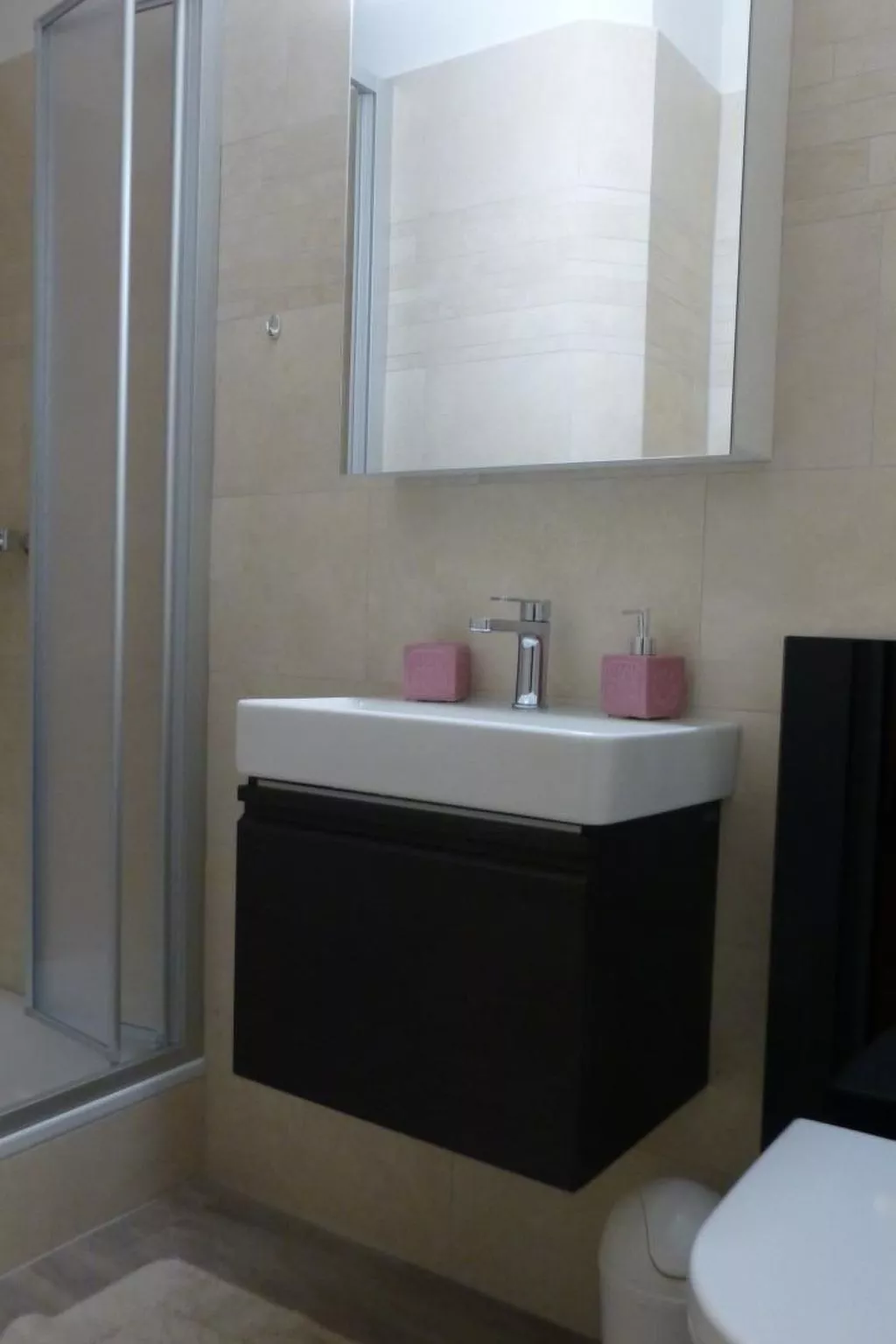 Chavallera Wohnheim Surlej 9-Drinnen