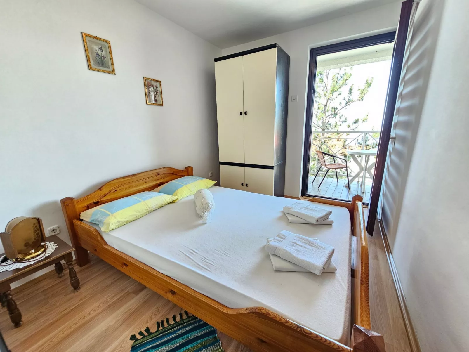 Für 6 Personen in Klenovica-Inside