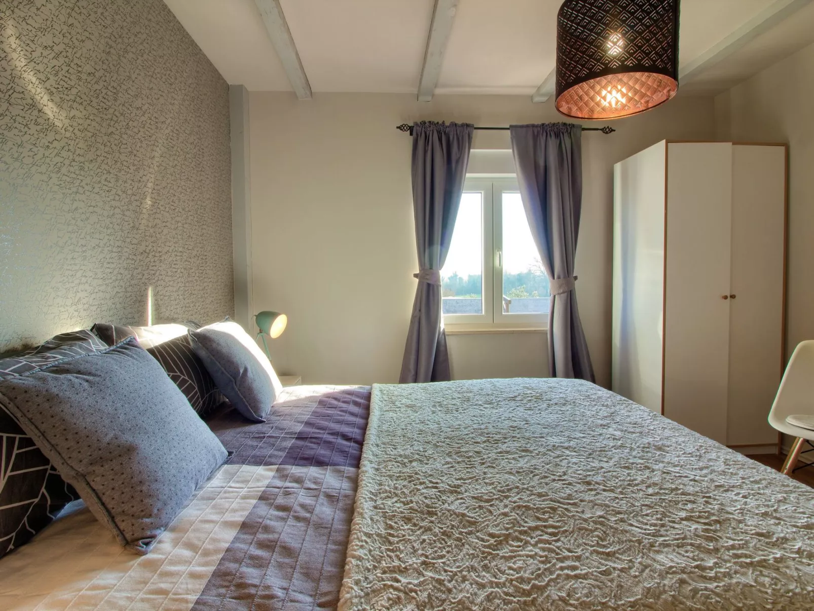 Ferienvilla 'Villa Nikolina' mit privatem Pool-Drinnen