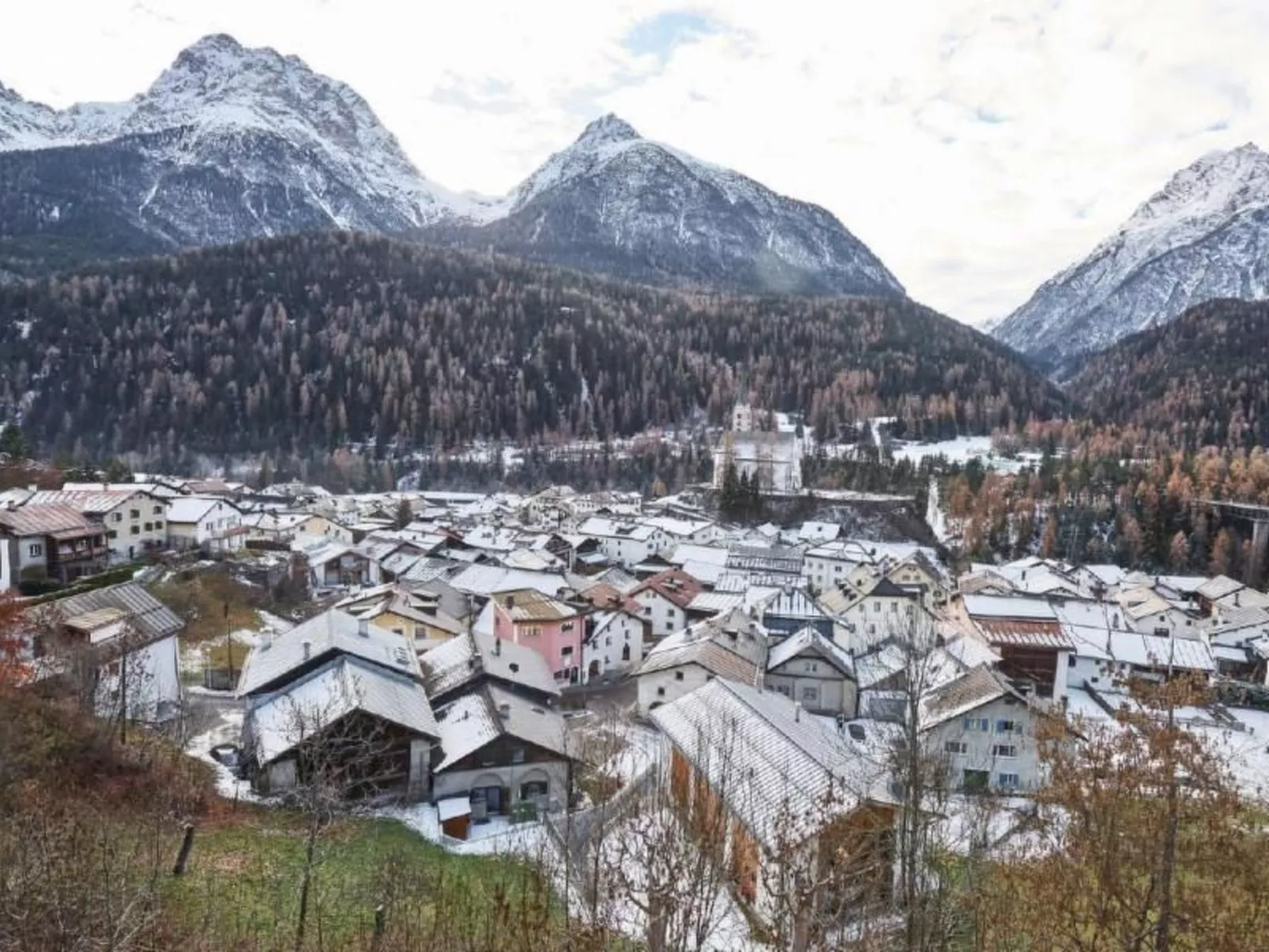 Engadina unten-Outside