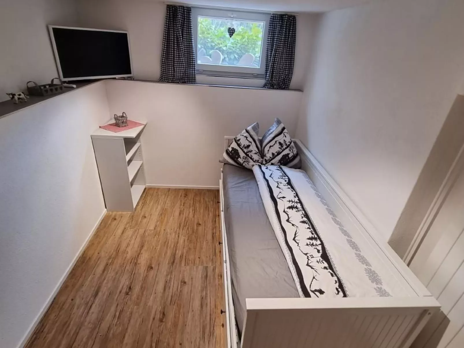 Kolibri Parterre-Inside