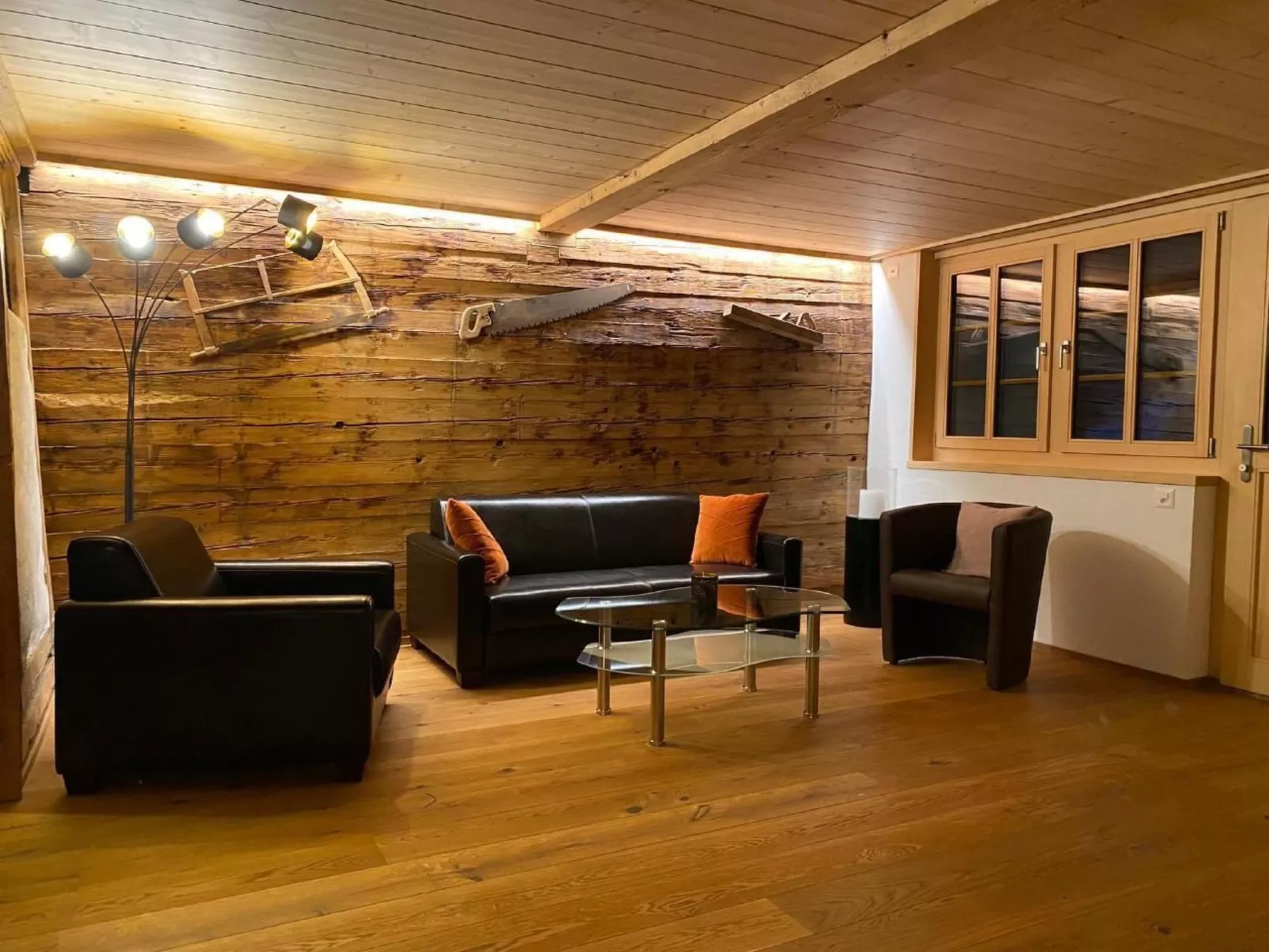 Chalet Brünig mit zwei Wohnungen-Dedans