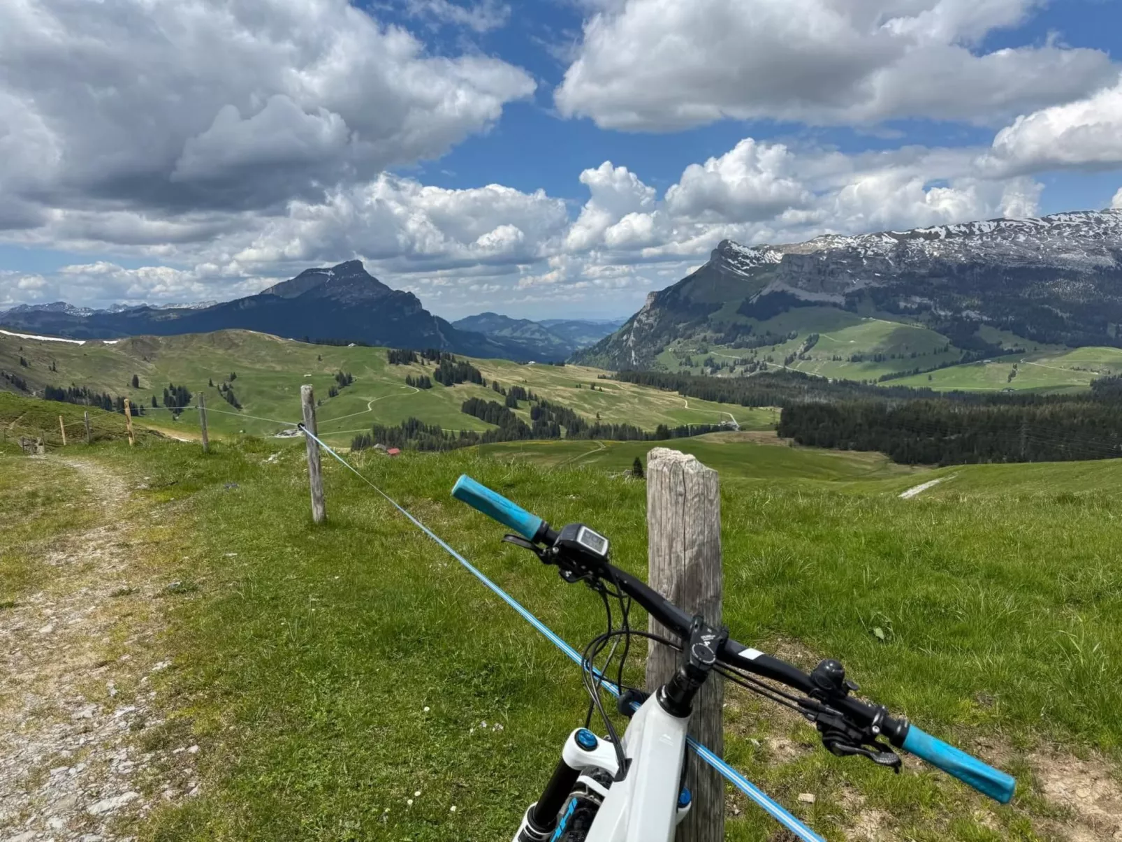 Moderne Ferienwohnung ROTHORN mit 2 Schlafzimmer-Outside