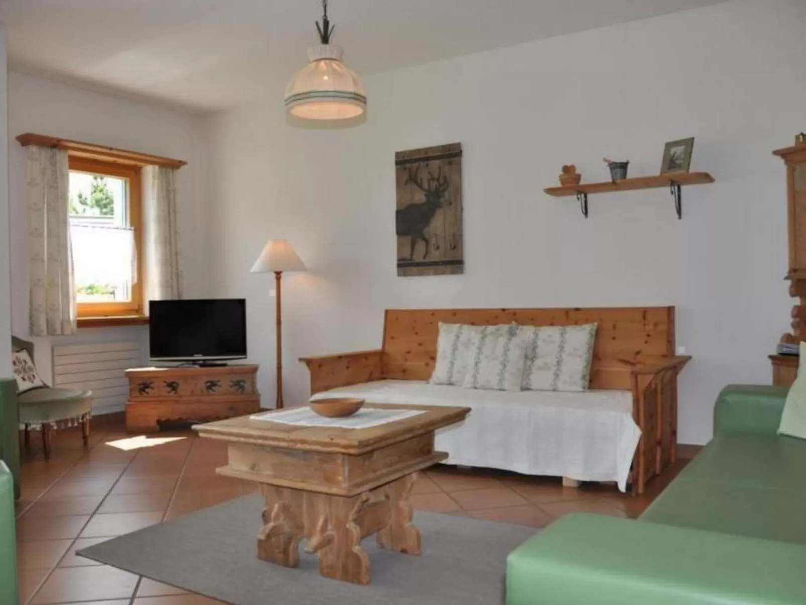 Chesa Sunasain V3-Drinnen