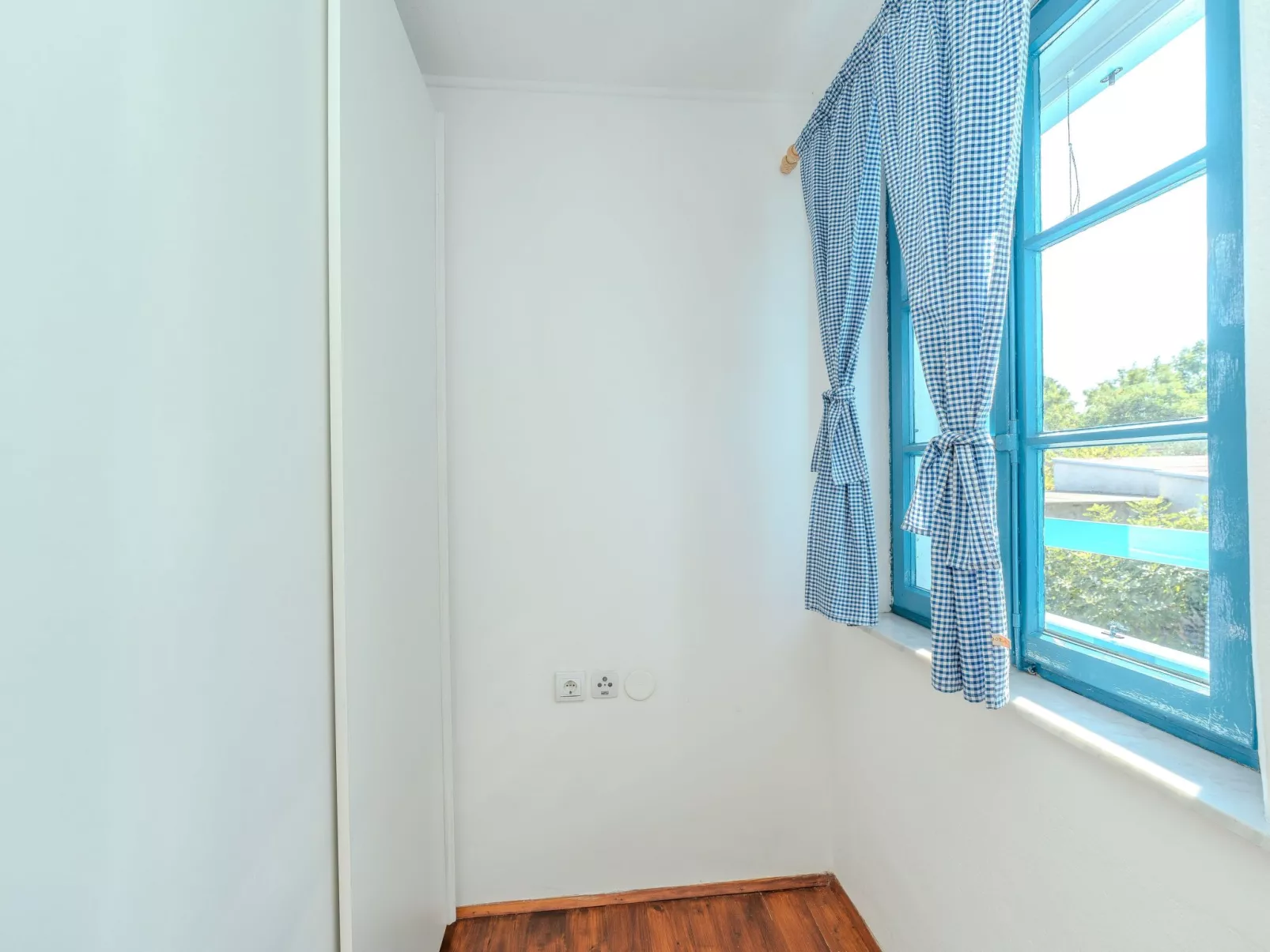 Heritage Stone House -T.A Leut Agency-Drinnen