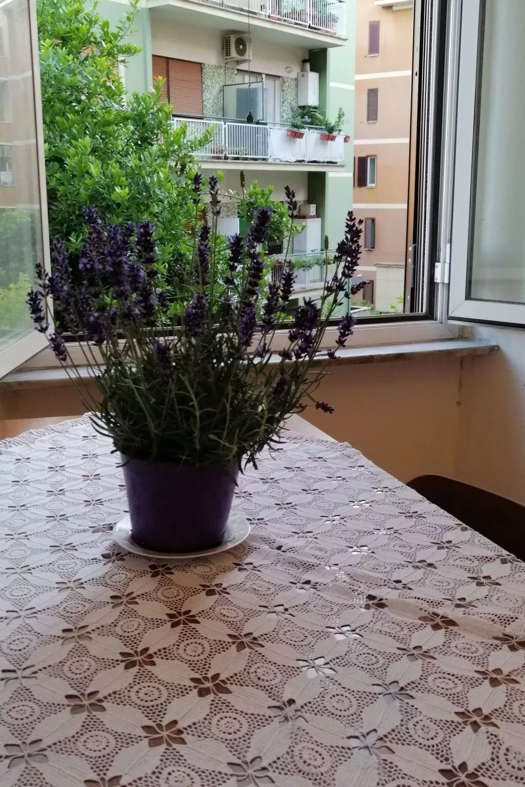 Mit privatem Balkon-Inside