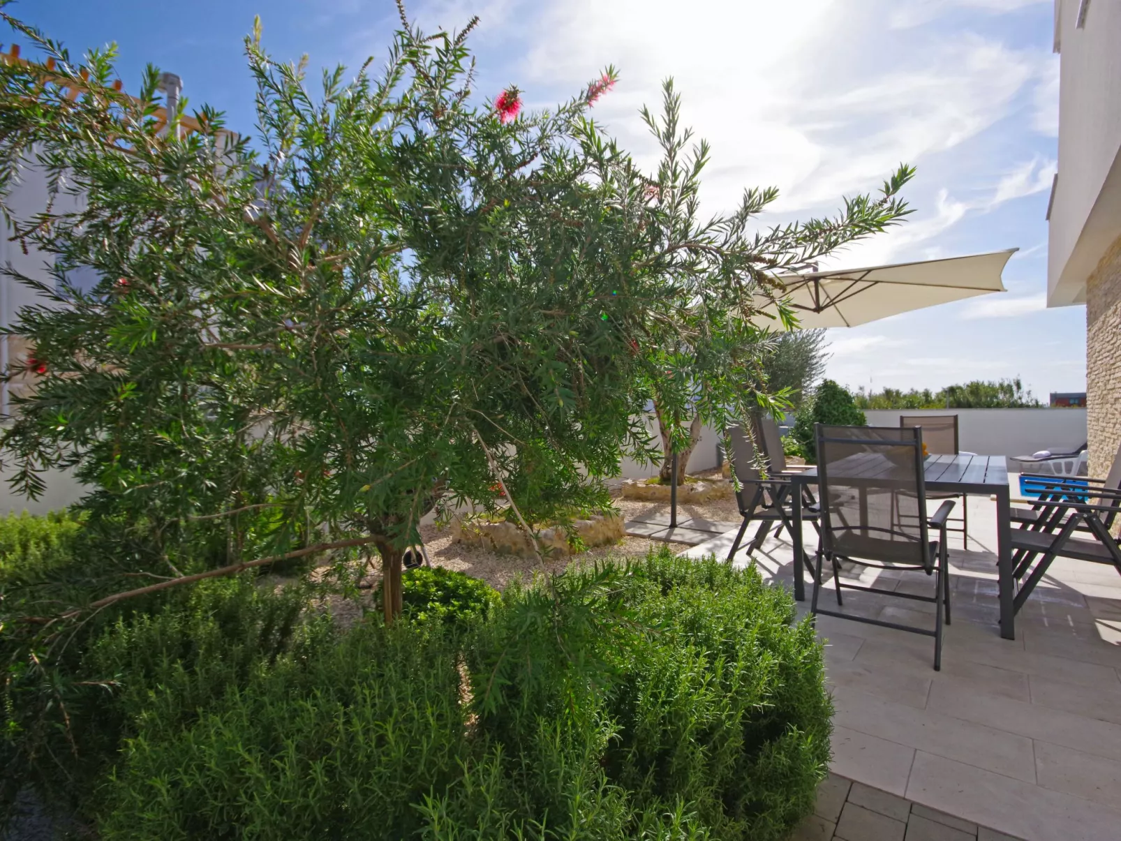 Apartment 3 Laura-Dehors