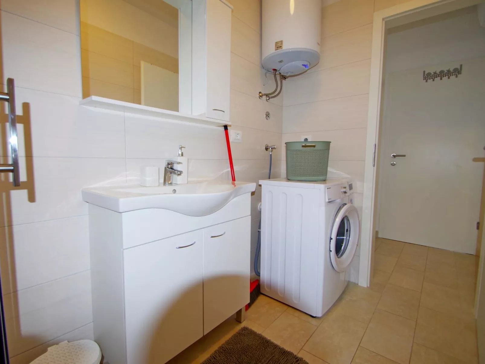 2 Schlafzimmer Apartment "Ivan" in Pomer-Dedans