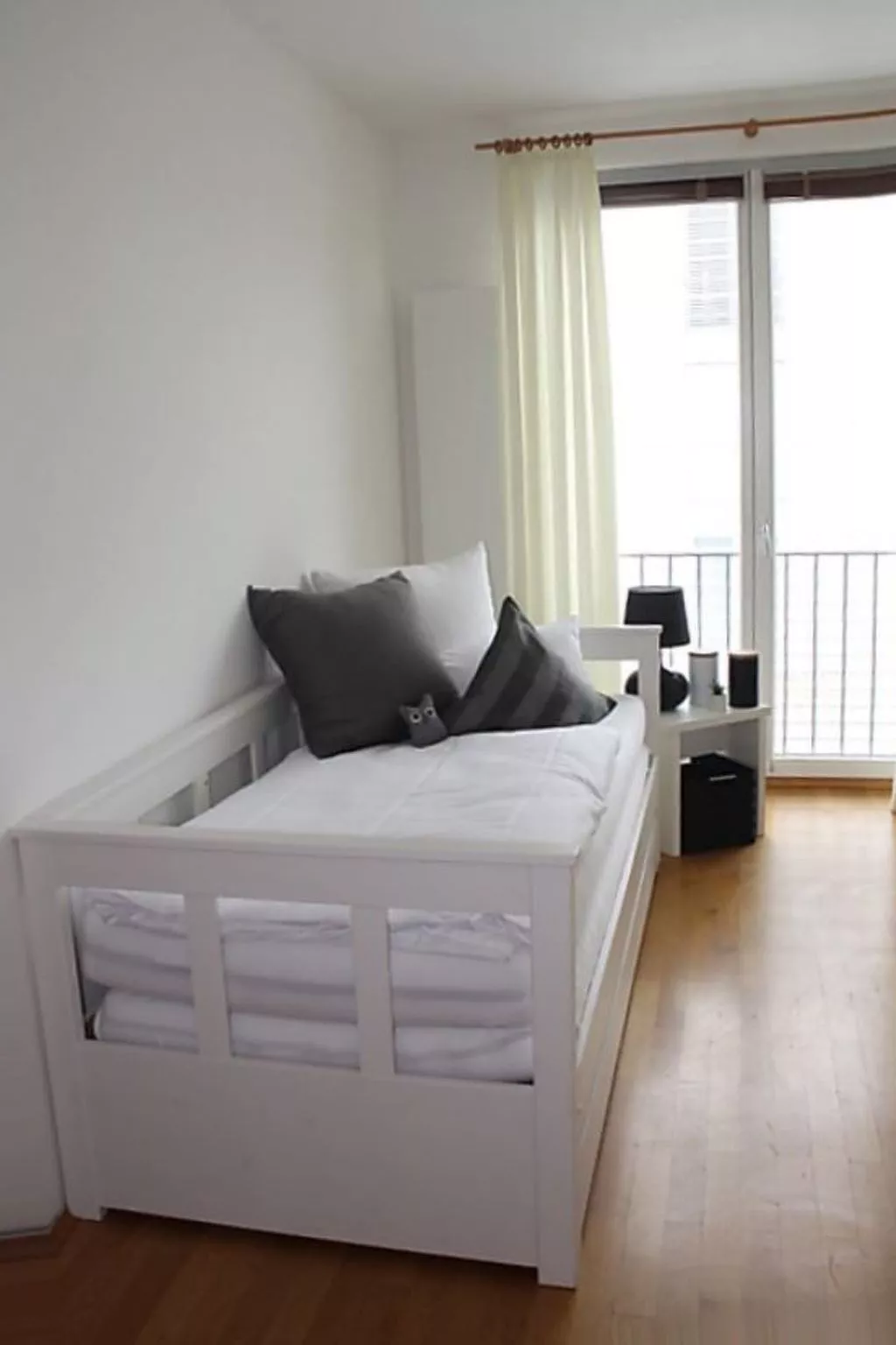 River Residence Regensburg, großzügige Wohnung für bis zu 3 Personen-Drinnen