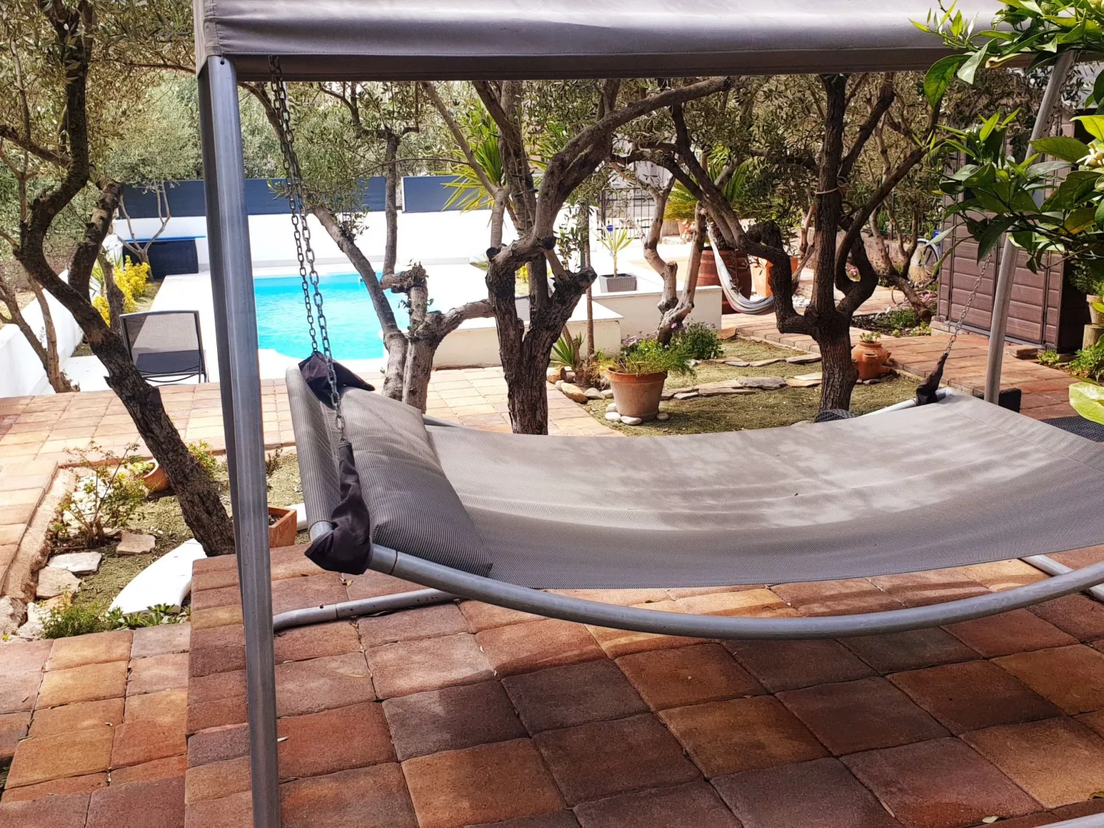 Geräumiges Ferienhaus mit Terrasse und Garten-Dehors