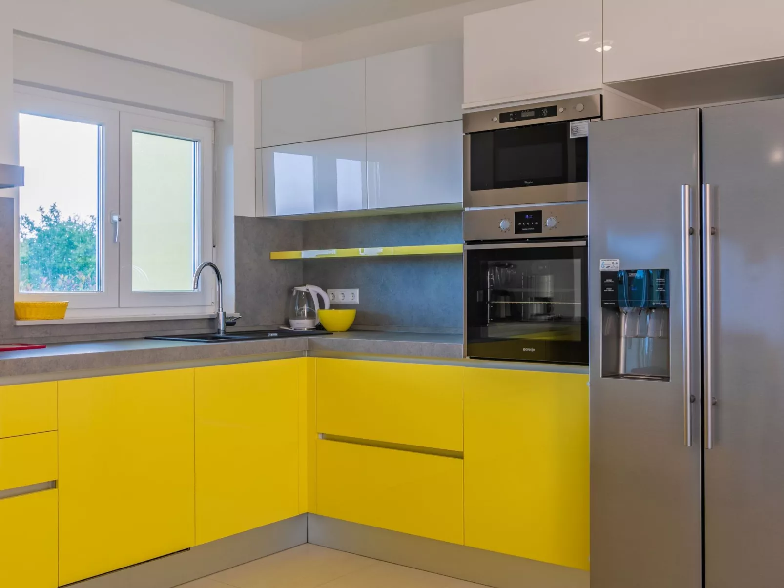 Mit Privatpool für 6 Personen-Inside