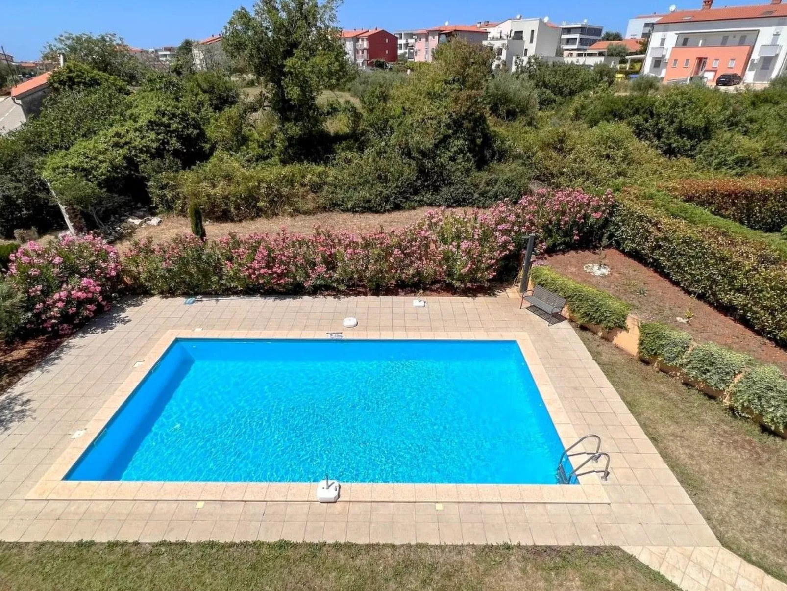 Für 3 Personen ca. 60 m&sup2; in Stancija Vinjeri Novigrad, Adriaküste Kroatien-Draußen
