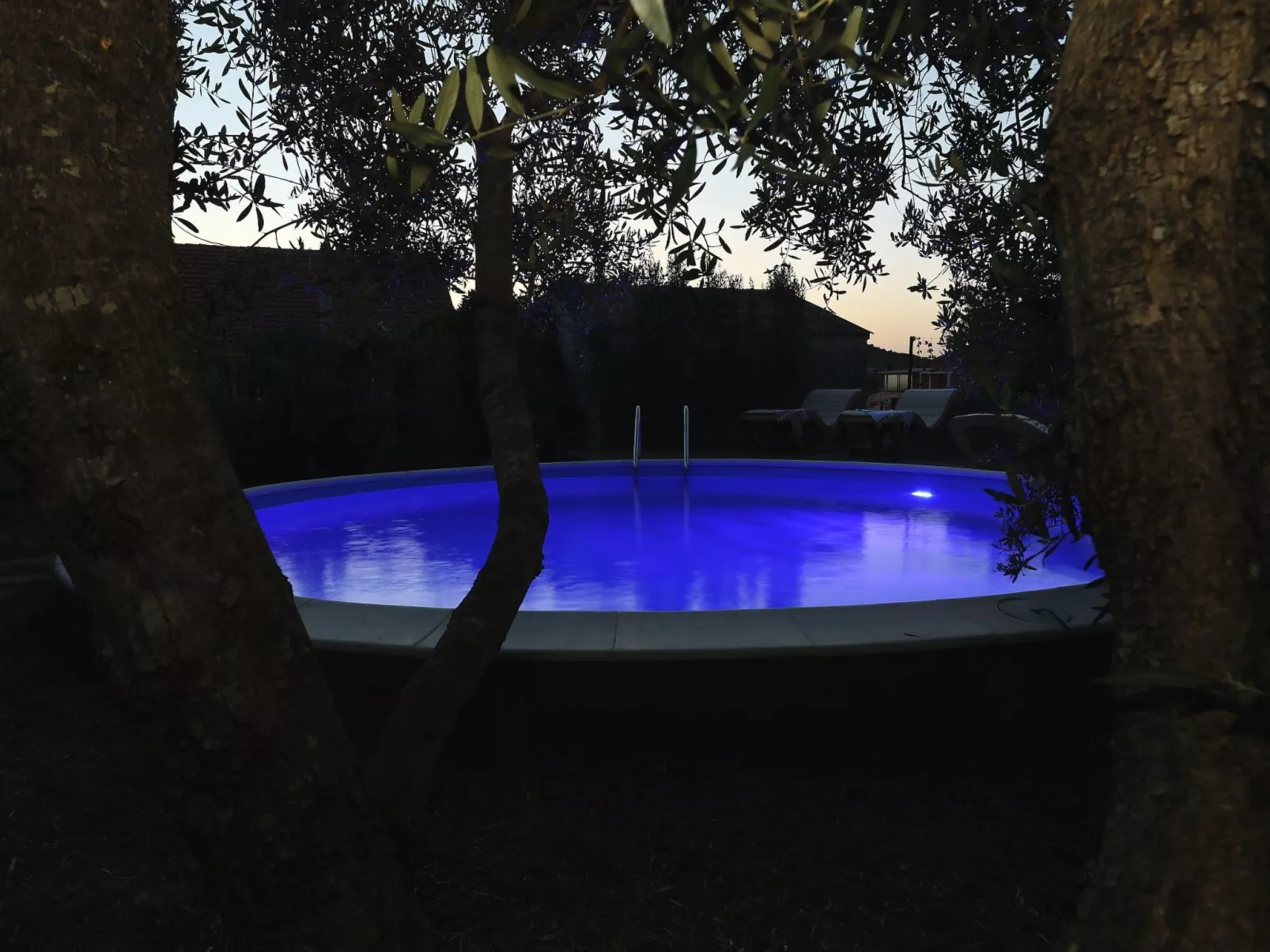 Stara frajla - Dehors