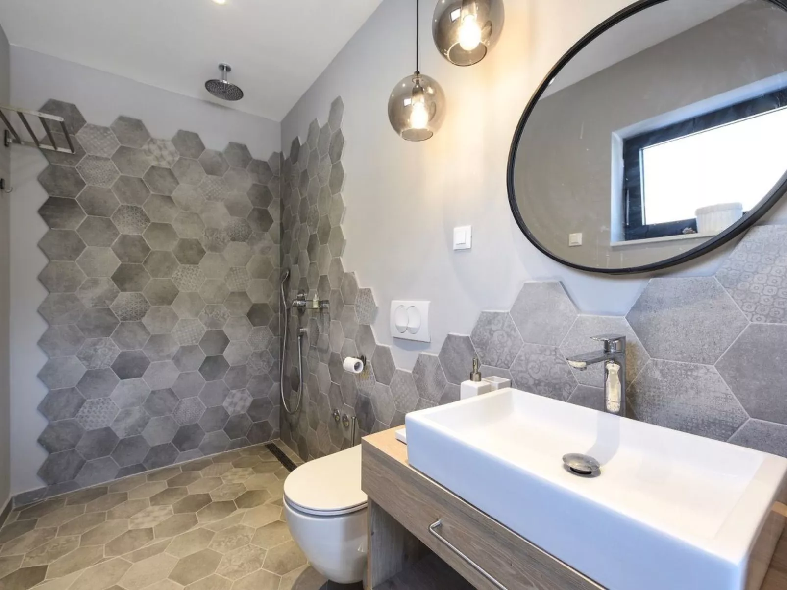 Villa "Omnia" mit Whirlpool-Inside