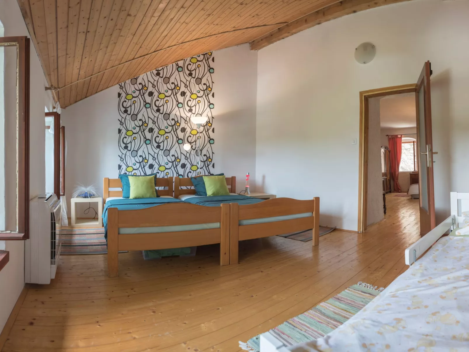 Wunderschön eingerichtete Villa mit Pool und Garten-Image-tags.info