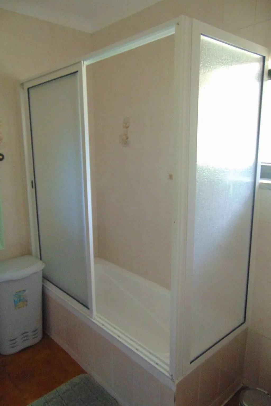 Schwiegermutterhaus 1-Drinnen